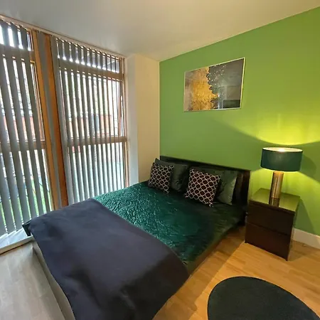 The Rockingham Apartment *