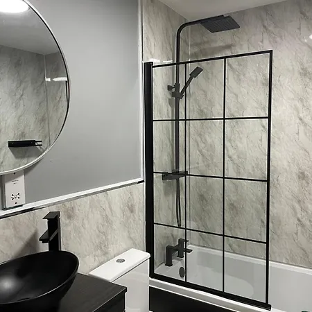 The Rockingham Apartment *