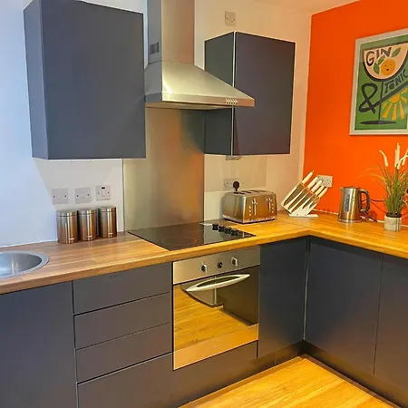 The Rockingham Apartment *